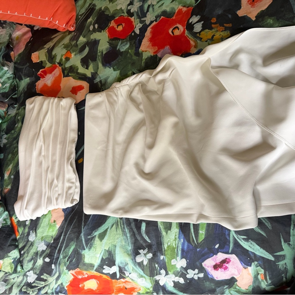 Sophisticated Zara White Pencil Skirt and Top